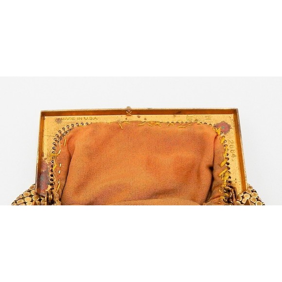 Whiting And Davis Coin Purse Women 2684 Gold Mesh Made in USA 3 x 4 Vintage - Picture 4 of 9
